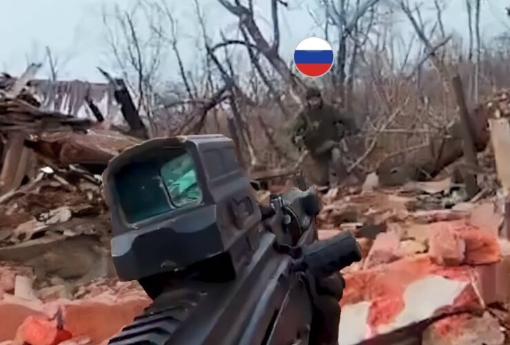 Ukraine War Update – International Fighter Mistakes Russian Soldier For Ukrainian – Firefight Erupts