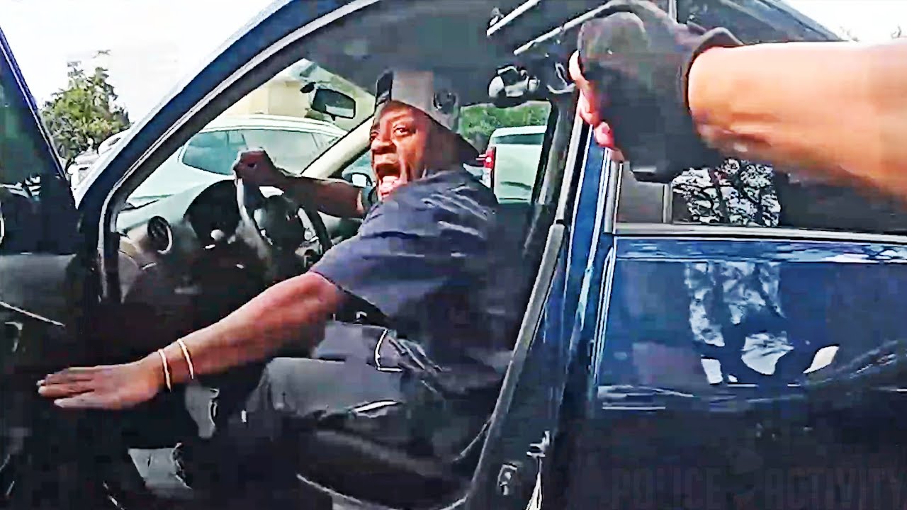 Houston Cop Shoots Suspect After Being Pinned by Vehicle