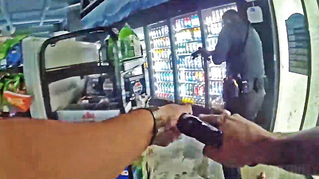 Wild Shootout Erupts as Officers Try to Rescue Clerks From Armed Suspect