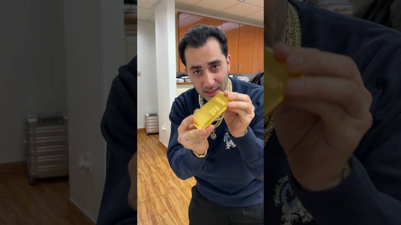 WW2 Shipwreck Silver or A Gold Bar?