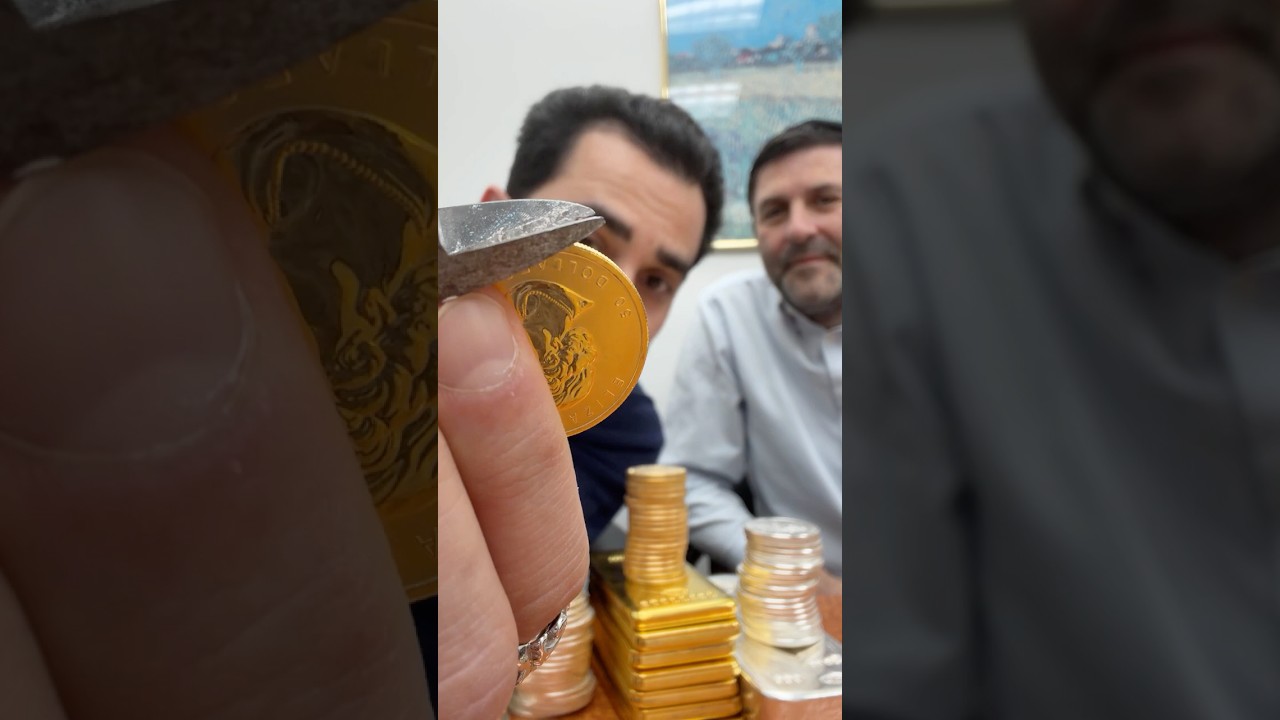 Gold Coin Business Trick #traxnyc #Gold #silver