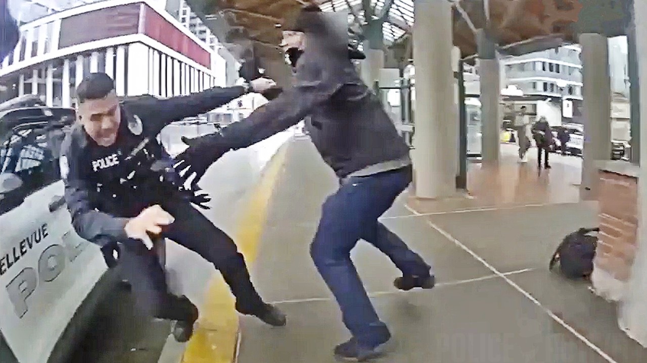 Man Lures Cops With Fake 911 Call Then Ambushes Them With a Knife