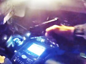 Cop Trapped in Fleeing Getaway Car Shoots Driver