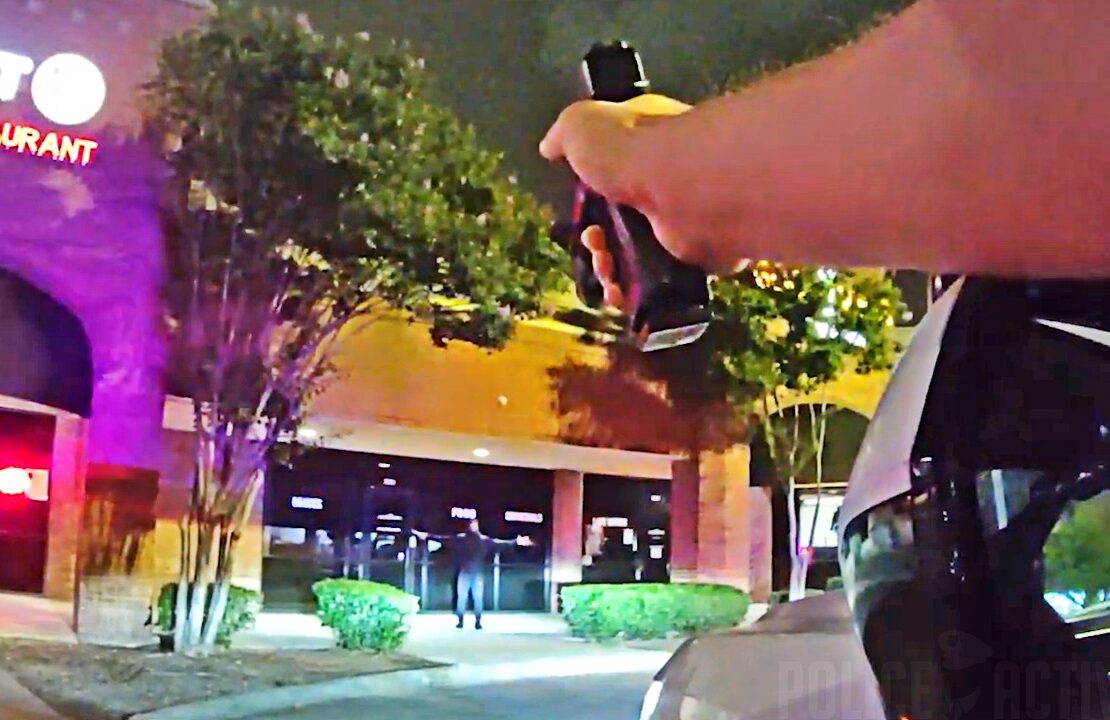 Suspect Calls Police On Himself Before Knife Attack At Texas Bar