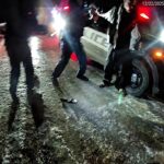 Suspect With Knife Defeats Taser Attempts During Struggle With Officers