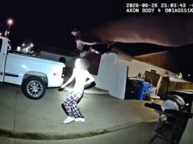 Phoenix Police Shoot Knife-Wielding Suspect Chasing After a Man