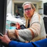 Woman Calls 911 for Heart Attack Then Charges Officers With Knife